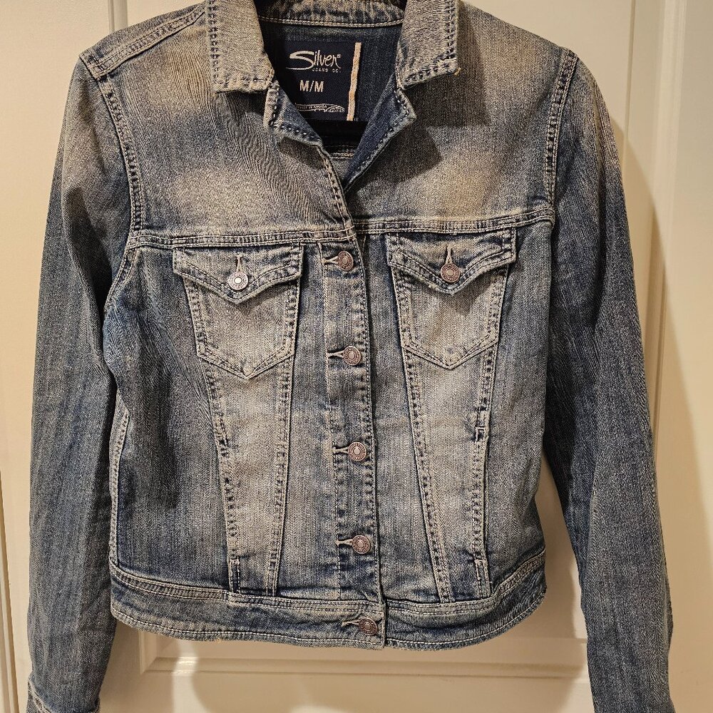 Excellent Condition - SILVER JEANS CO Faded Denim Jacket - Women's Size Medium